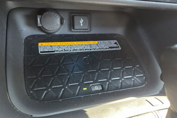 Toyota RAV-4 2.5 Plug-In 306KM 4x4 Najbogatsza wersja zdjęcie 33