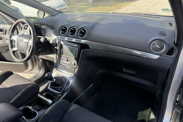 Ford S-Max Bardzo zadbana - oryginalny przebieg zdjęcie 20