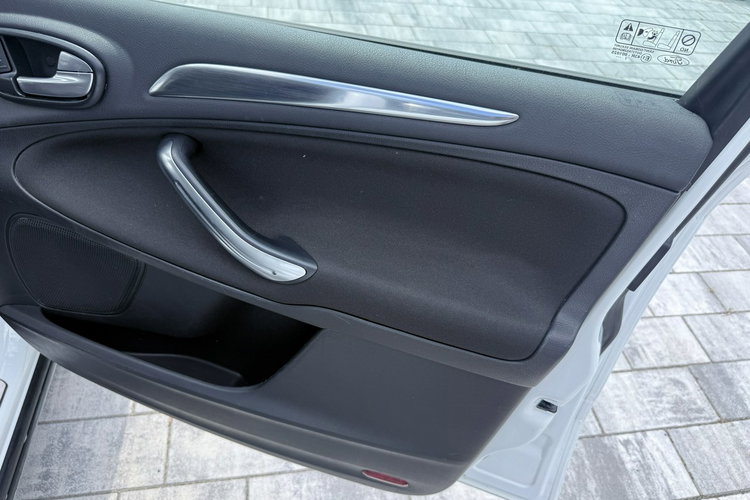 Ford S-Max Bardzo zadbana - oryginalny przebieg zdjęcie 18