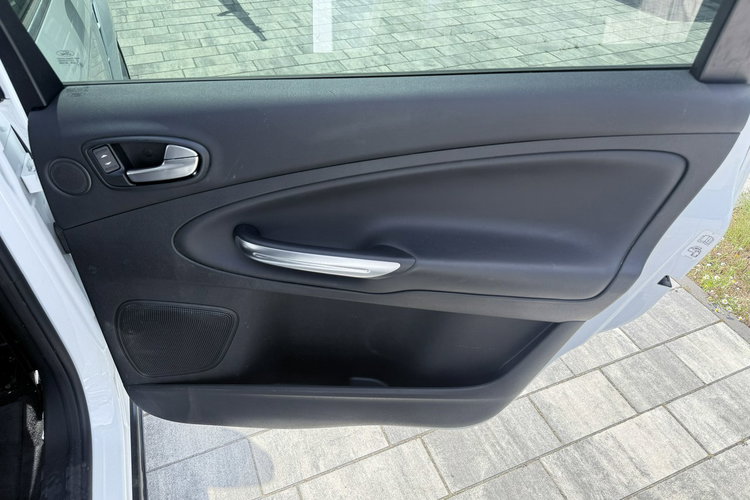 Ford S-Max Bardzo zadbana - oryginalny przebieg zdjęcie 9