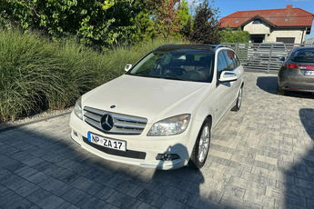 Mercedes C 180 NOWY ROZRZĄD Bardzo zadbana - 100% oryginalny przebieg