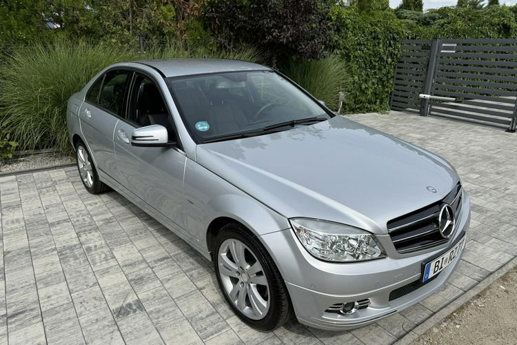 Mercedes C 180 Bardzo zadbana zdjęcie 1