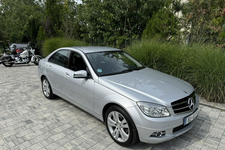 Mercedes C 180 Bardzo zadbana zdjęcie 22