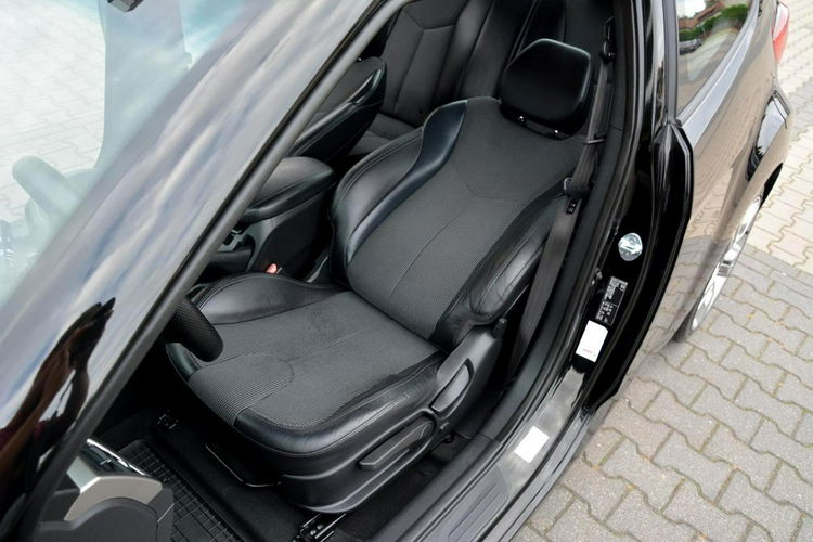 Veloster Duża Navi Kamera Ledy pół-Skóry Klimatronic ASO HYUNDAI zdjęcie 19