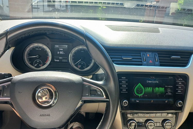 Skoda Octavia Rezerwacja STYLE DSG Ledy Bi-Xenon Nagłośnienie Canton 570W zdjęcie 11