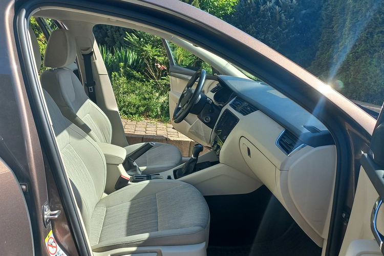 Skoda Octavia Rezerwacja STYLE DSG Ledy Bi-Xenon Nagłośnienie Canton 570W zdjęcie 43