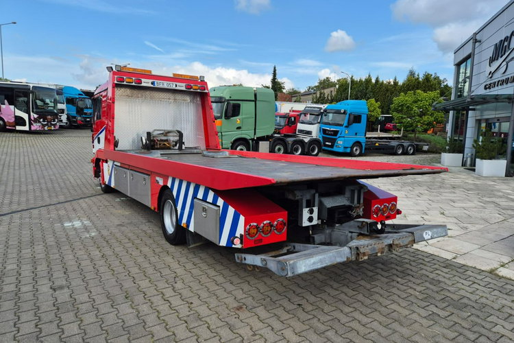 TGL 12.240 MAN TGL 12.240 Ruchoma podłoga + wózek, Sypialka, Bardzo zadbany zdjęcie 11