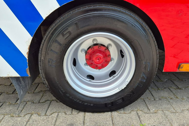 TGL 12.240 MAN TGL 12.240 Ruchoma podłoga + wózek, Sypialka, Bardzo zadbany zdjęcie 23