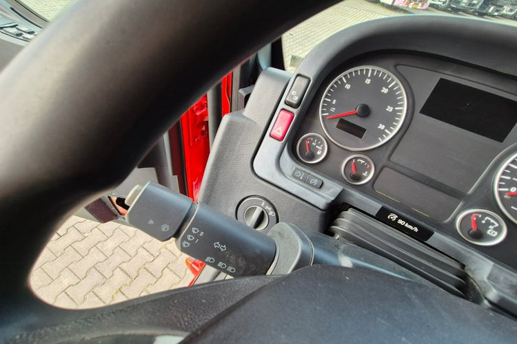 TGL 12.240 MAN TGL 12.240 Ruchoma podłoga + wózek, Sypialka, Bardzo zadbany zdjęcie 30