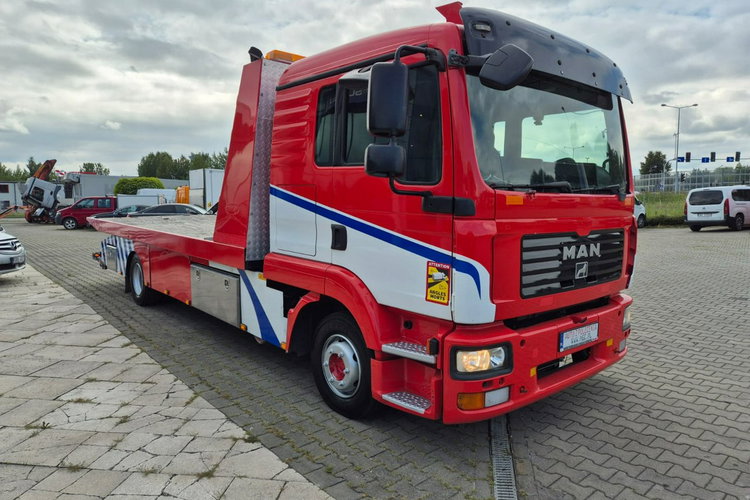 TGL 12.240 MAN TGL 12.240 Ruchoma podłoga + wózek, Sypialka, Bardzo zadbany zdjęcie 4