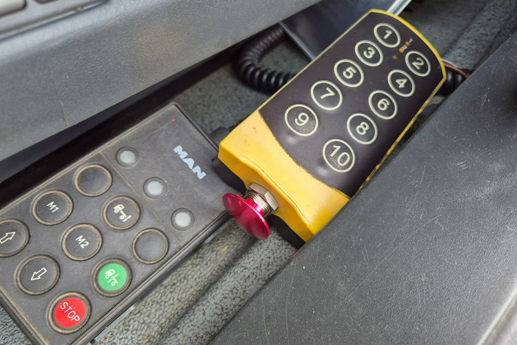 TGL 12.240 MAN TGL 12.240 Ruchoma podłoga + wózek, Sypialka, Bardzo zadbany zdjęcie 40