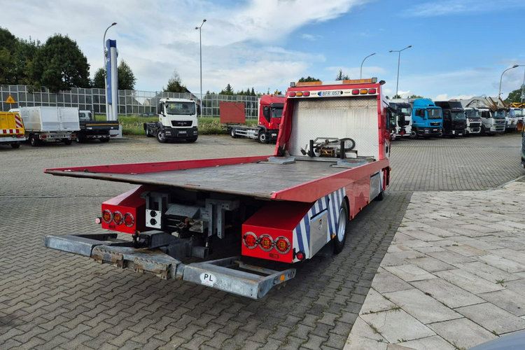 TGL 12.240 MAN TGL 12.240 Ruchoma podłoga + wózek, Sypialka, Bardzo zadbany zdjęcie 8