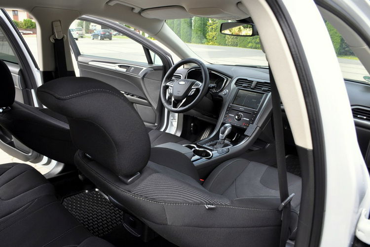 Ford Mondeo 2.0TDCI(180KM) Full Led Navi Kamera Asys.Pasa 2xPDC Keyless Go Alu19" zdjęcie 23