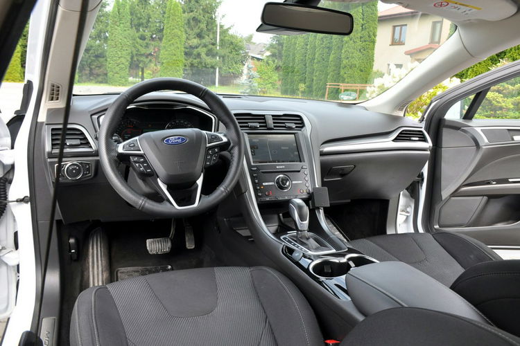 Ford Mondeo 2.0TDCI(180KM) Full Led Navi Kamera Asys.Pasa 2xPDC Keyless Go Alu19" zdjęcie 28