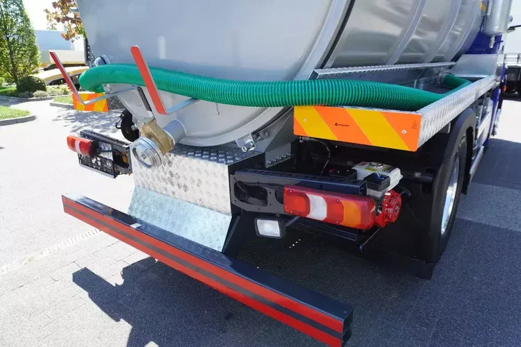 Mercedes Actros 18.35 LS / Zabudowa NOWA beczka asenizacyjna (08/2025) 11000 l / 280 tys. km zdjęcie 11