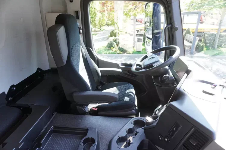 Mercedes Actros 18.35 LS / Zabudowa NOWA beczka asenizacyjna (08/2025) 11000 l / 280 tys. km zdjęcie 22