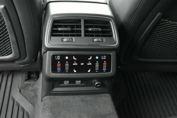 Audi A6 55TFSI quattro 340KM 2019r. S-line Matrix B&O Virtual HeadUp 20" Fv23 zdjęcie 17