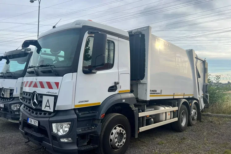 Mercedes AROCS 2536 eur6 FAUN VARIOPRSS520 zdjęcie 4