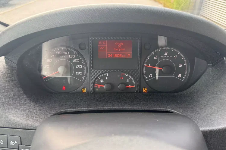 Fiat Ducato 2.3 L2H2 ŚREDNI Professional zdjęcie 21