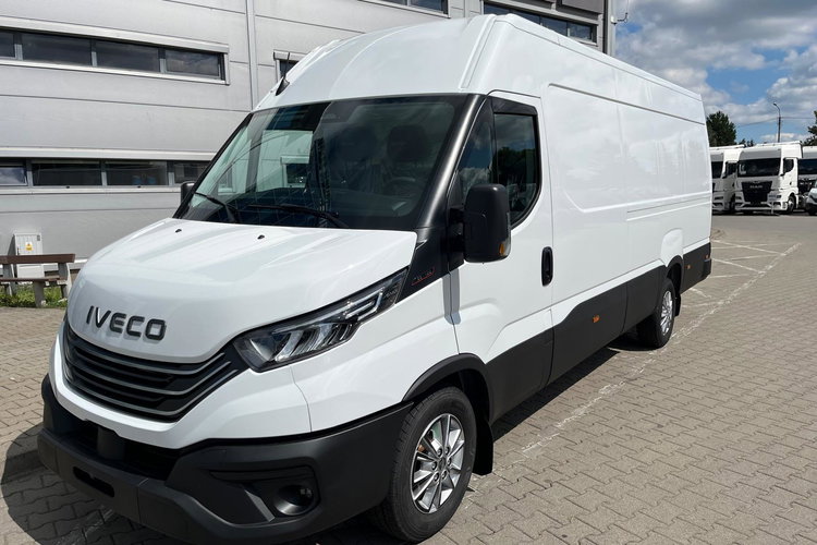 IVECO Daily 35S18H V zdjęcie 1