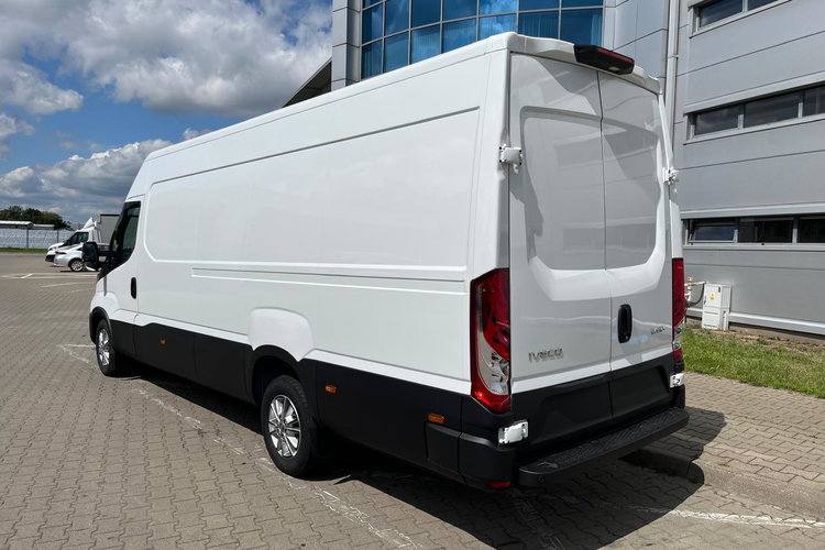 IVECO Daily 35S18H V zdjęcie 5