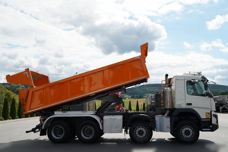 Volvo FMX 460 / 8x4 / WYWROTKA DWUSTRONNA / HYDROBURTA / HYDROKLAPA / SPROWADZONA zdjęcie 6