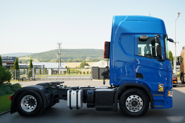 Scania R 450 / HYDRAULIKA / PEŁNY ADR / RETARDER / KLIMATYZACJA POSTOJOWA / ALUFELGI / 2022 ROK / PO KONTRAKCIE SERWISOWYM zdjęcie 9