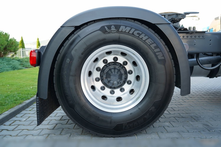 Scania R 450 / HYDRAULIKA / PEŁNY ADR / RETARDER / KLIMATYZACJA POSTOJOWA / ALUFELGI / 2022 ROK / PO KONTRAKCIE SERWISOWYM zdjęcie 21