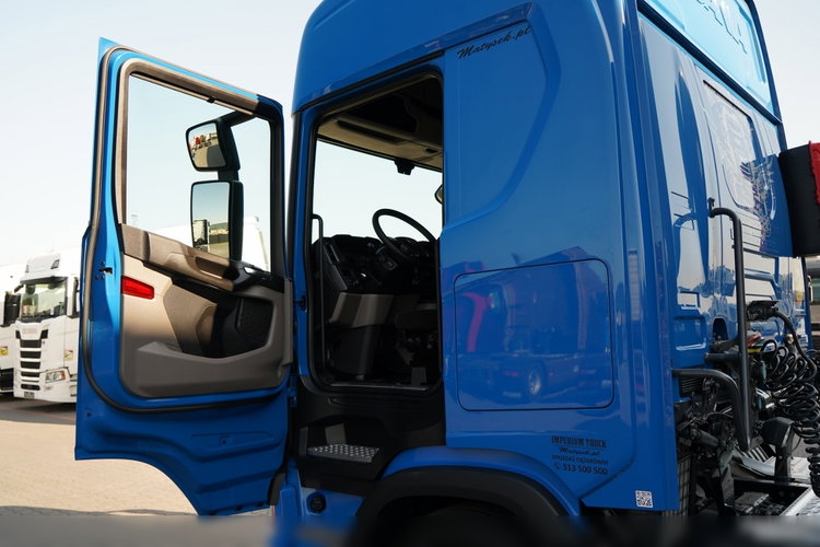 Scania R 450 / HYDRAULIKA / PEŁNY ADR / RETARDER / KLIMATYZACJA POSTOJOWA / ALUFELGI / 2022 ROK / PO KONTRAKCIE SERWISOWYM zdjęcie 22