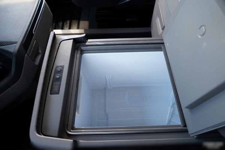 Scania R 450 / HYDRAULIKA / PEŁNY ADR / RETARDER / KLIMATYZACJA POSTOJOWA / ALUFELGI / 2022 ROK / PO KONTRAKCIE SERWISOWYM zdjęcie 26