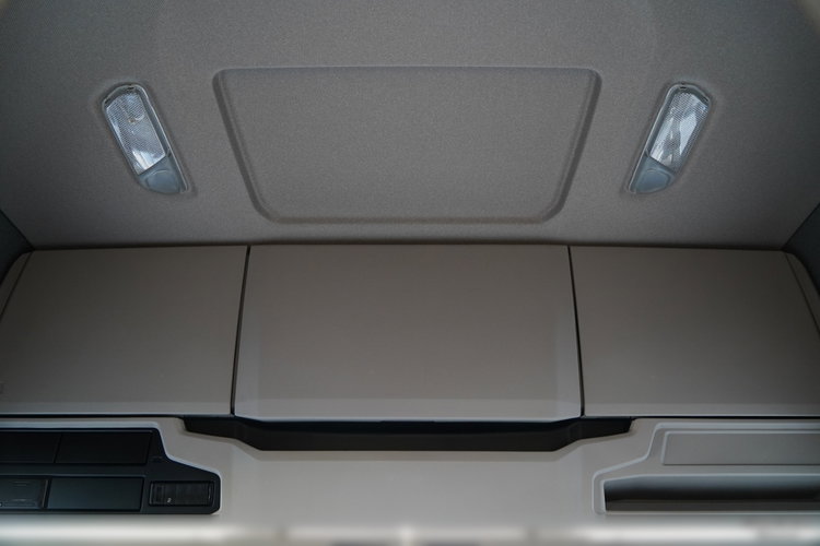 Scania R 450 / HYDRAULIKA / PEŁNY ADR / RETARDER / KLIMATYZACJA POSTOJOWA / ALUFELGI / 2022 ROK / PO KONTRAKCIE SERWISOWYM zdjęcie 34