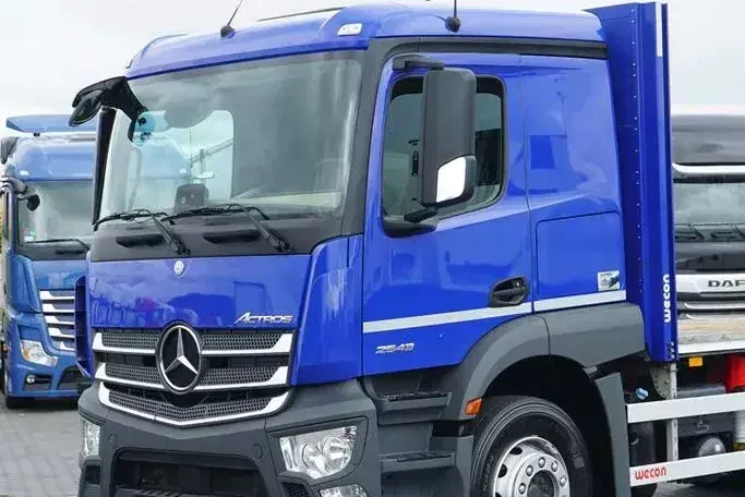 Mercedes ACTROS / 2543 / ACC / E 6 / PEŁNY ADR / PLATFORMA / ZAWIESIE POD WÓZEK zdjęcie 21