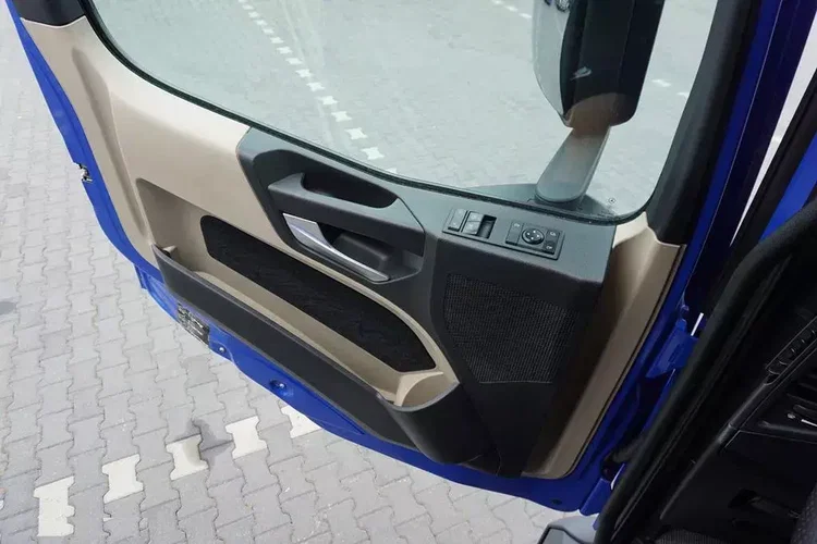 Mercedes ACTROS / 2543 / ACC / E 6 / PEŁNY ADR / PLATFORMA / ZAWIESIE POD WÓZEK zdjęcie 35