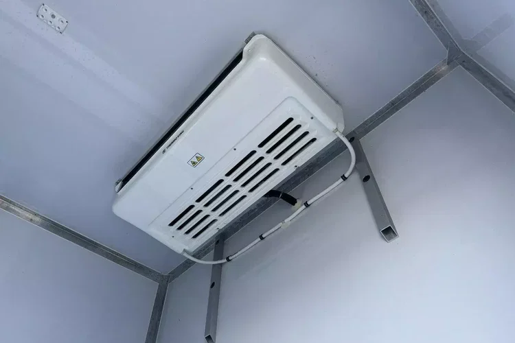 Iveco Daily 72C18 Mroźnia HI-MATIC 14 Euro Palet zdjęcie 16