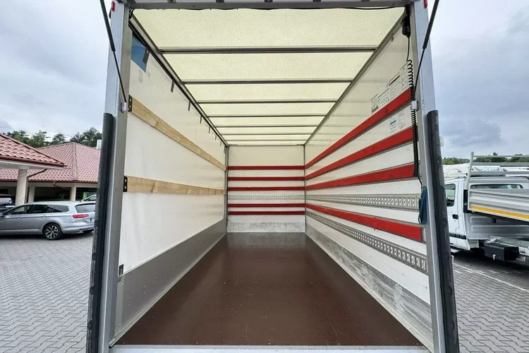 Renault Master zdjęcie 18