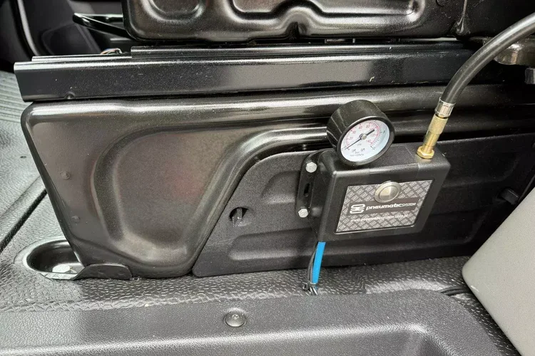 Renault Master zdjęcie 23