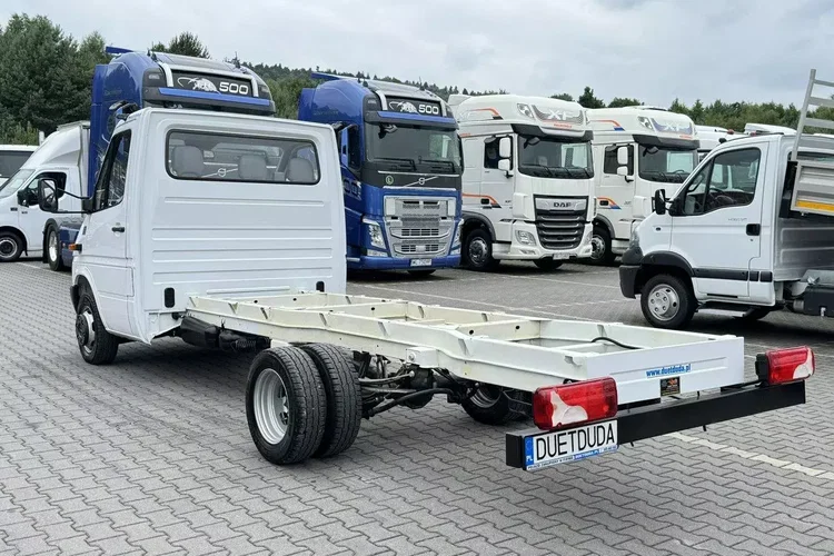 Mercedes Sprinter zdjęcie 19