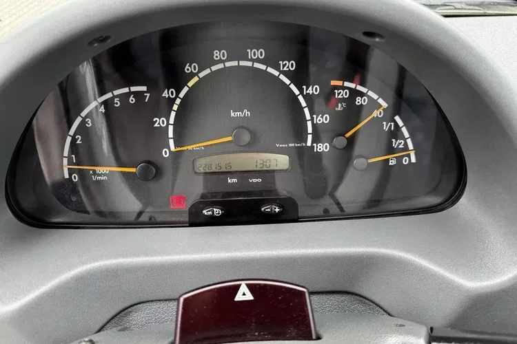 Mercedes Sprinter zdjęcie 26