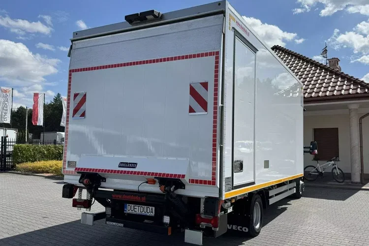 Iveco Daily 72C21 Mroźnia HI-MATIC Ściana Grodziowa Multitemperatura zdjęcie 22