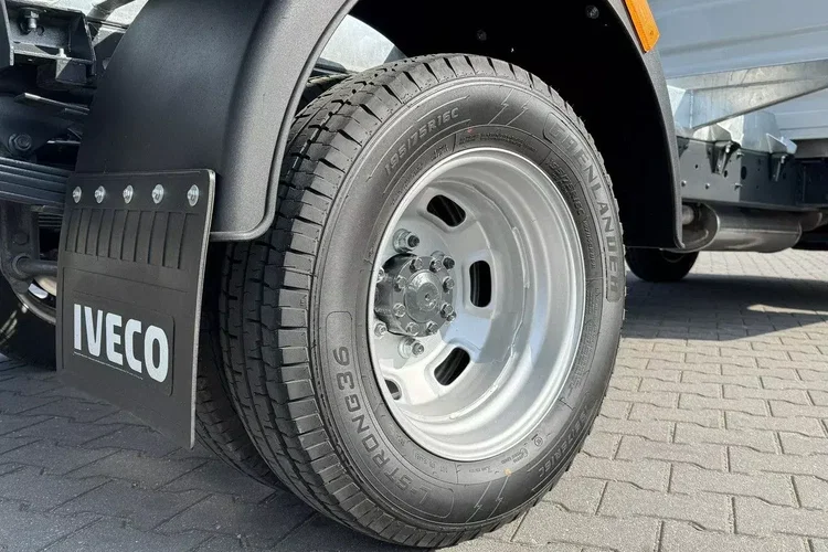 Iveco Daily 50C18 V zdjęcie 10