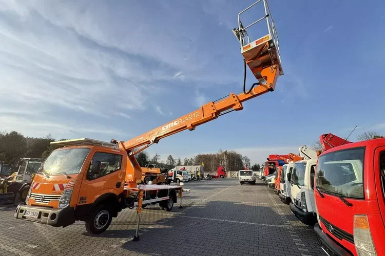 Nissan Cabstar zdjęcie 16