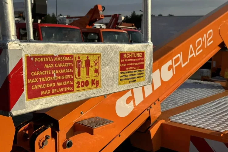 Nissan Cabstar zdjęcie 25