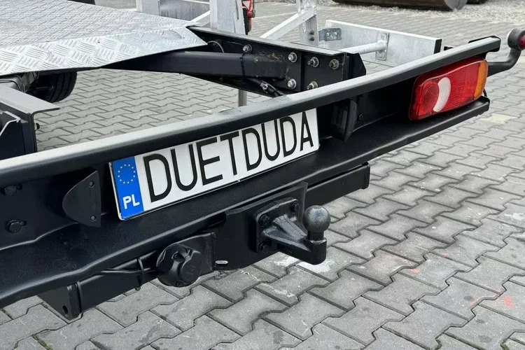 Nissan Cabstar zdjęcie 20