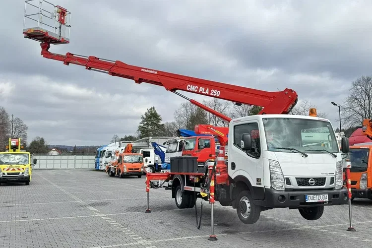 Nissan Cabstar zdjęcie 4
