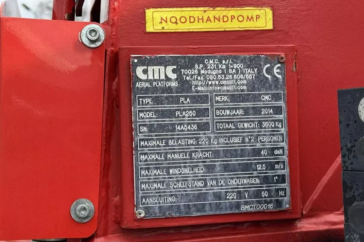 Nissan Cabstar zdjęcie 9