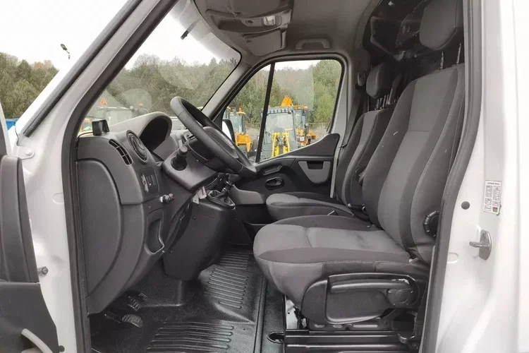 Renault Master zdjęcie 29