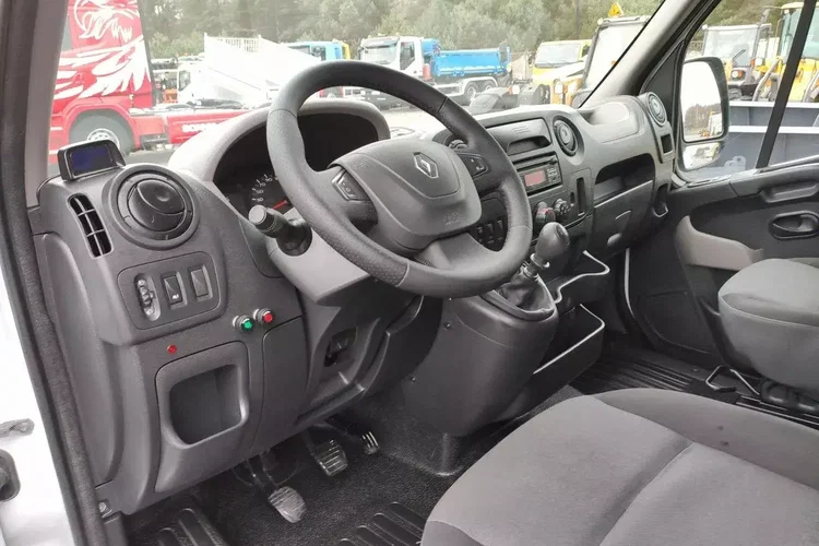 Renault Master zdjęcie 30