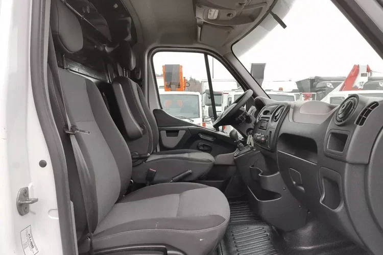 Renault Master zdjęcie 36