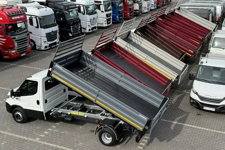 Iveco Daily 35C14 zdjęcie 10