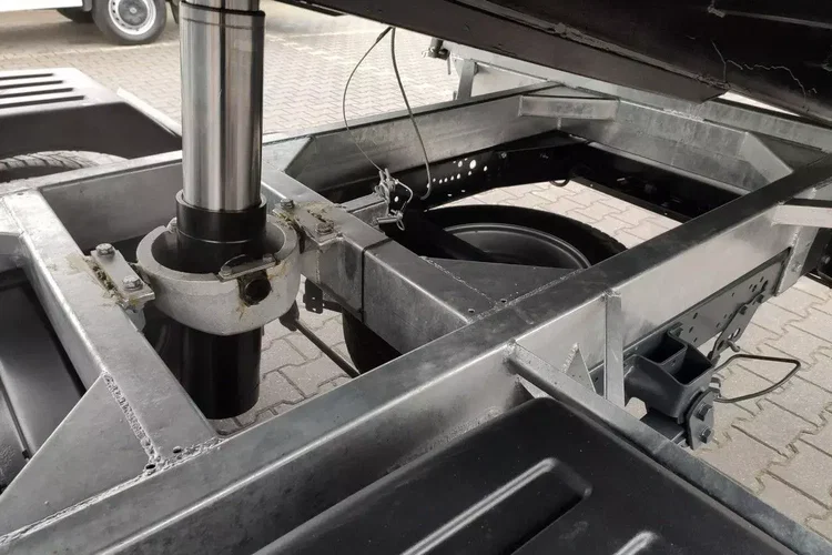 Iveco Daily 35C14 zdjęcie 16